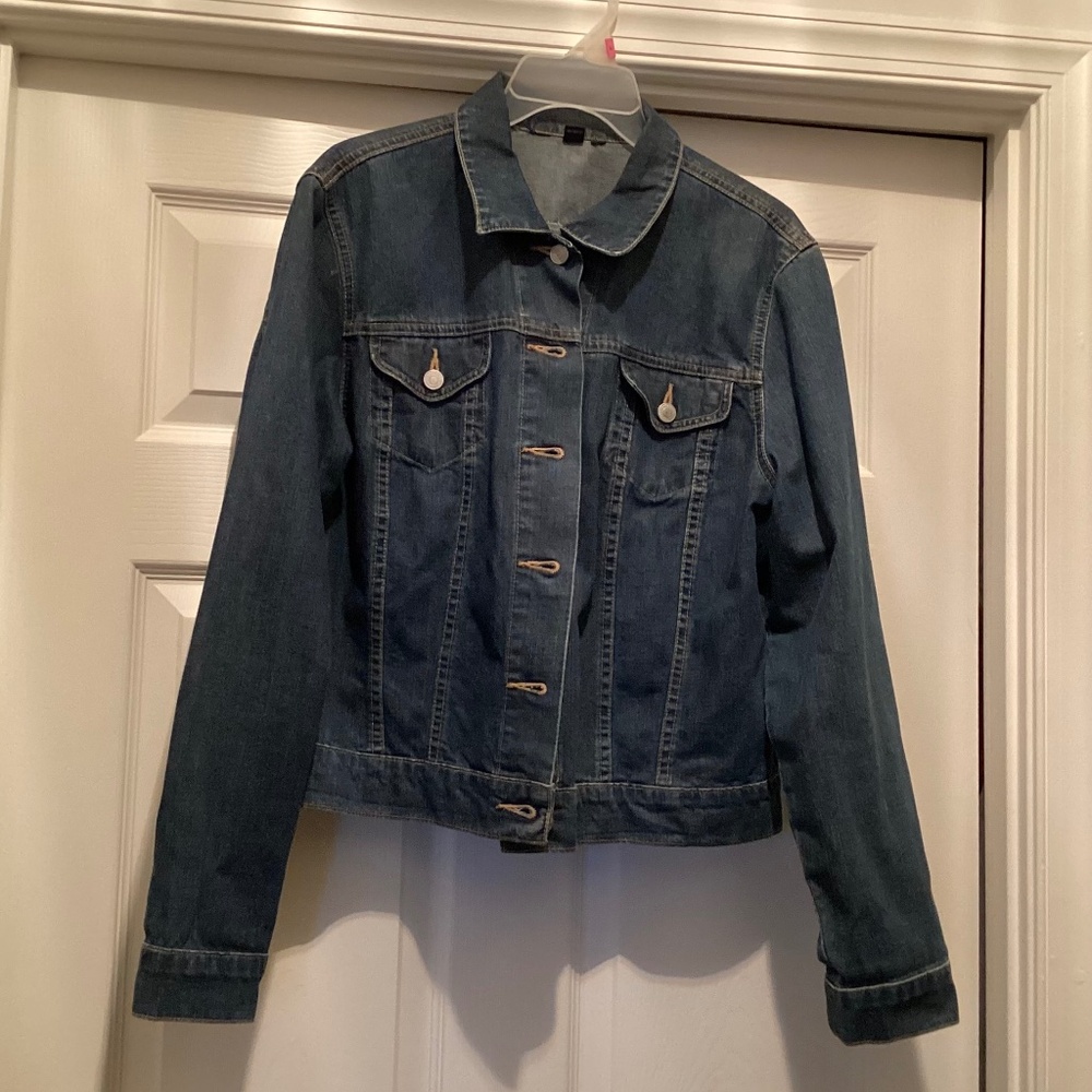 Denim Jean Jacket Size Large EUC